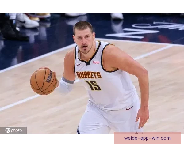 文班对决约基奇冲击12连胜 活塞力争提前锁定东部榜首